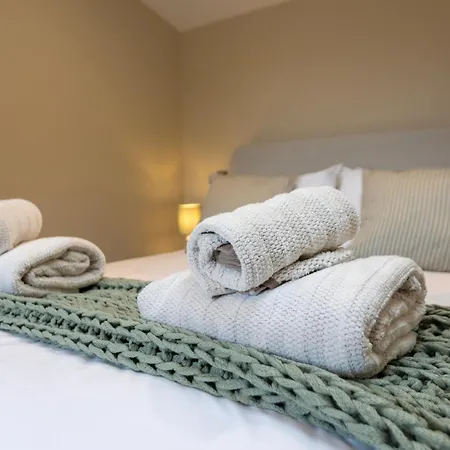 The Old Cutter Shed Apartment Whitby